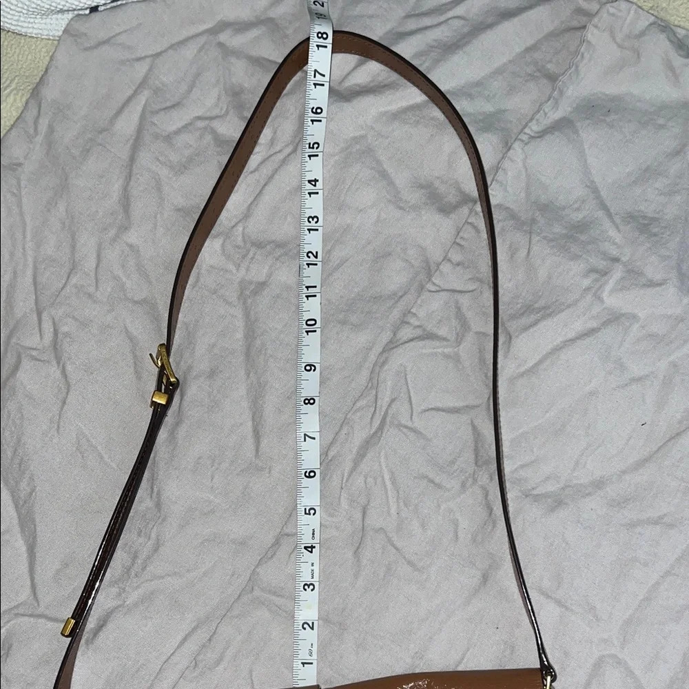 Michael Kors Darrington Large Crackle Brown Leather Crossbody